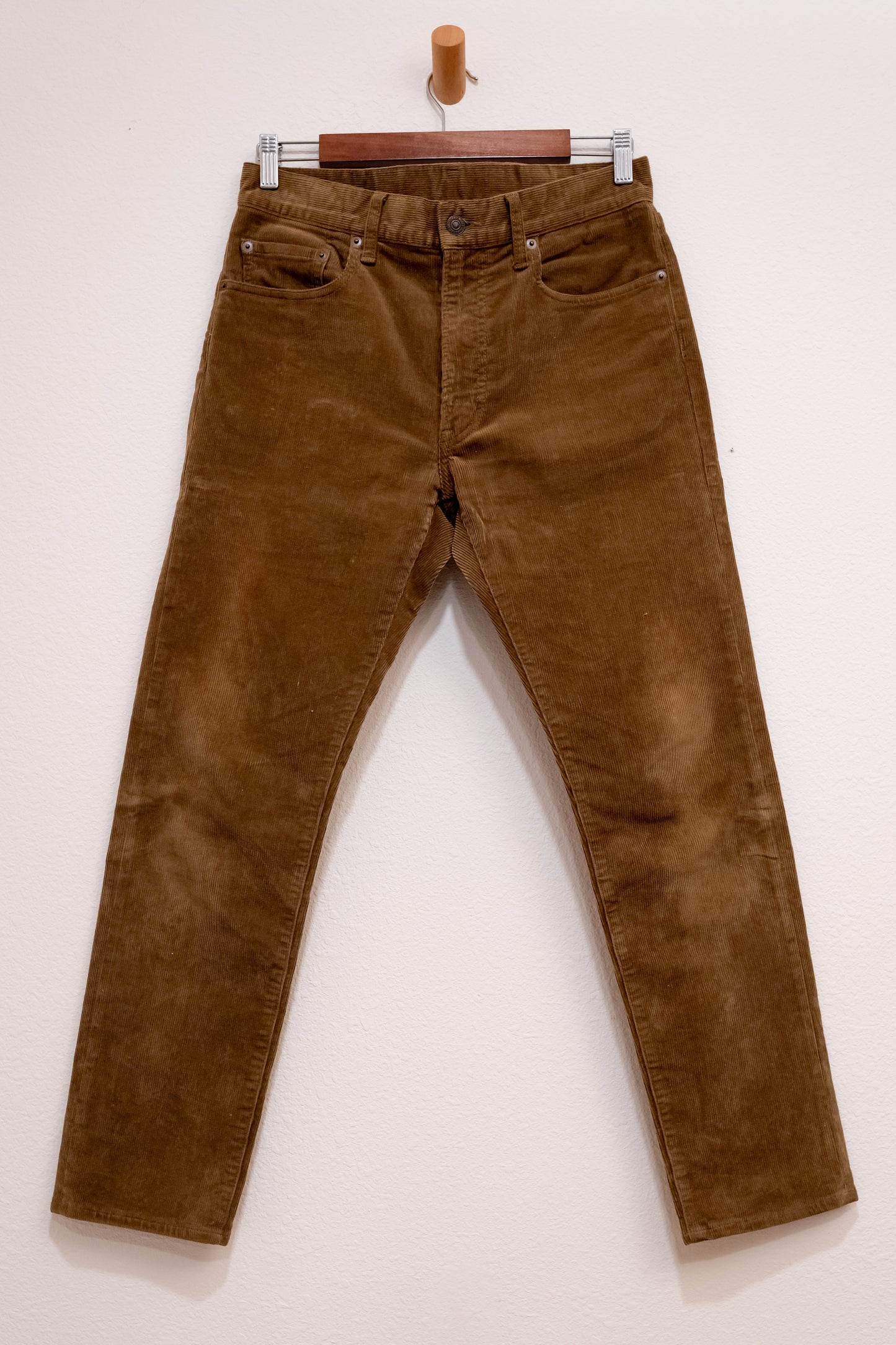 Beams Plus 5-Pocket Tapered Corduroy Pants Beige