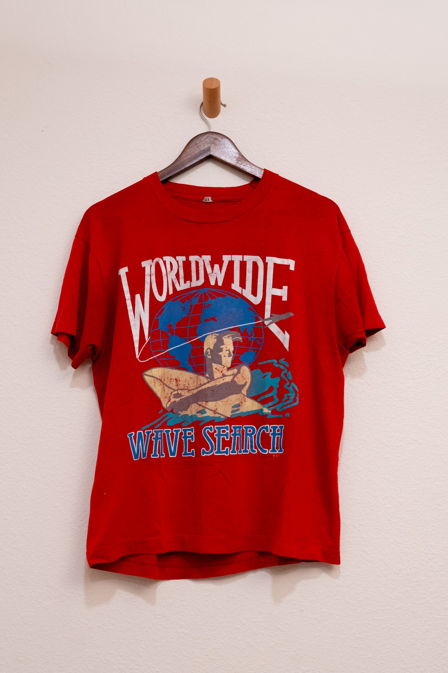 Vintage World Wide Wave Search T-Shirt Red